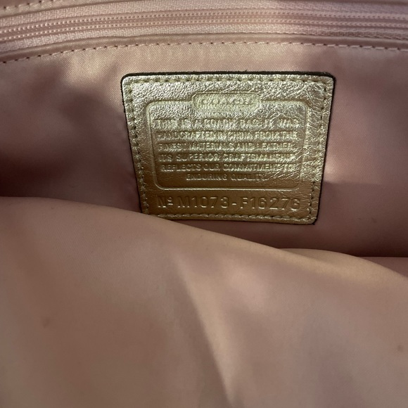 Coach purse, used but in good condition. Selling matching crossbody + wristlet - Picture 3 of 4